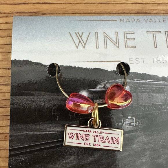 Napa Valley Wine Train Wine Glass Charms Set of 2 Hearts Pink Gold Drink Markers - Picture 3 of 7